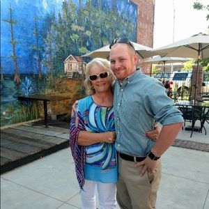 Meet your Posher, Paula